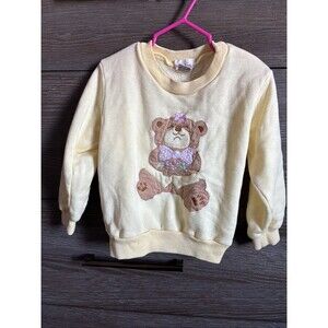 Vintage 1990s Child Pale Yellow Bear Appliqué Sweatshirt By Puzzles USA Size 4